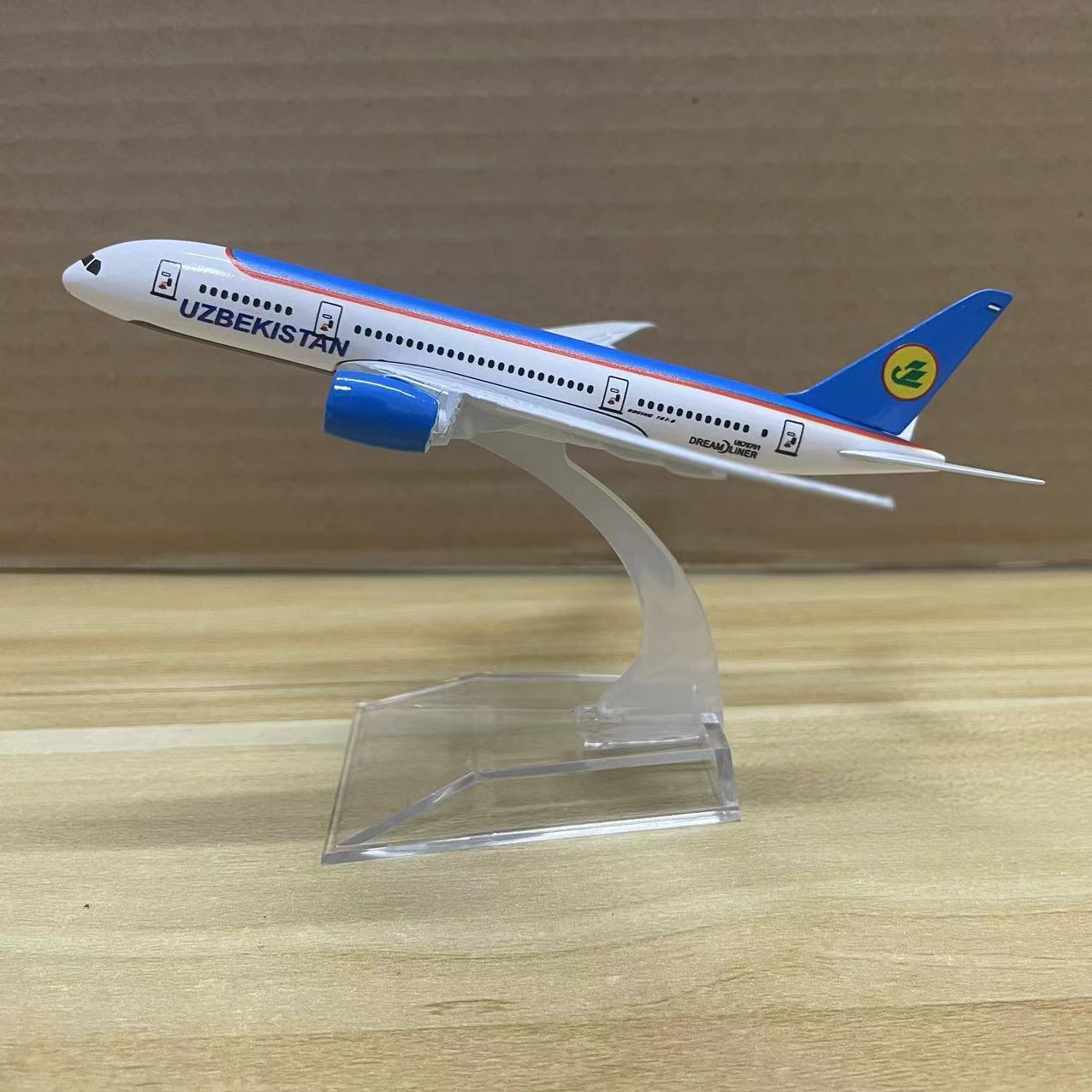 Uzbekistan Boeing B787 Alloy Airplane Model, Blue static display for aviation enthusiasts and office decor collectors.