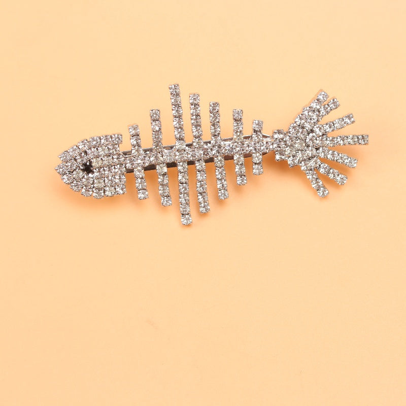 Korean-inspired Women's Rhinestone Grass Fish Fringe Brooch, Exquisite Badge Jewelry for a Retro, Luxury Party or Wedding