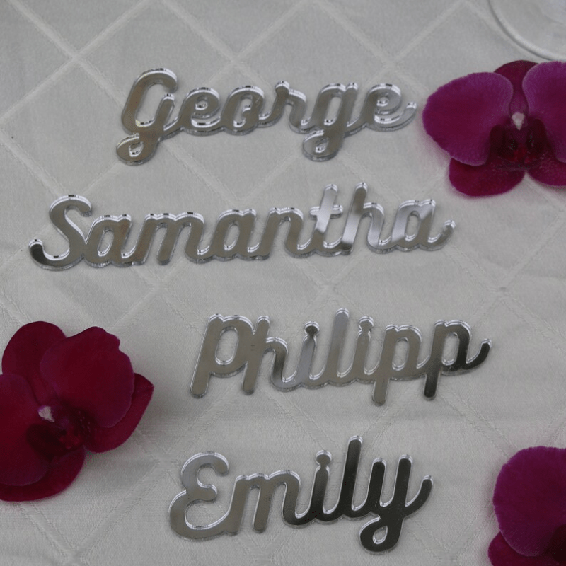 Customize your event with a personalized acrylic place card for weddings, birthday parties, and other special occasions. Make your table setting decor unique with a customizable guest name sign.