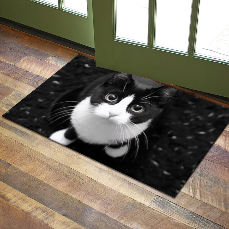 Non-Slip Doormat with Black & White Cat Pattern - Made of Polyester, Hand Washable, Suitable for Indoor/Outdoor Use, Anti-Skid Bathroom Rug - Measures Less Than 1.8M Long, Covers an Area of Under 2.16m².