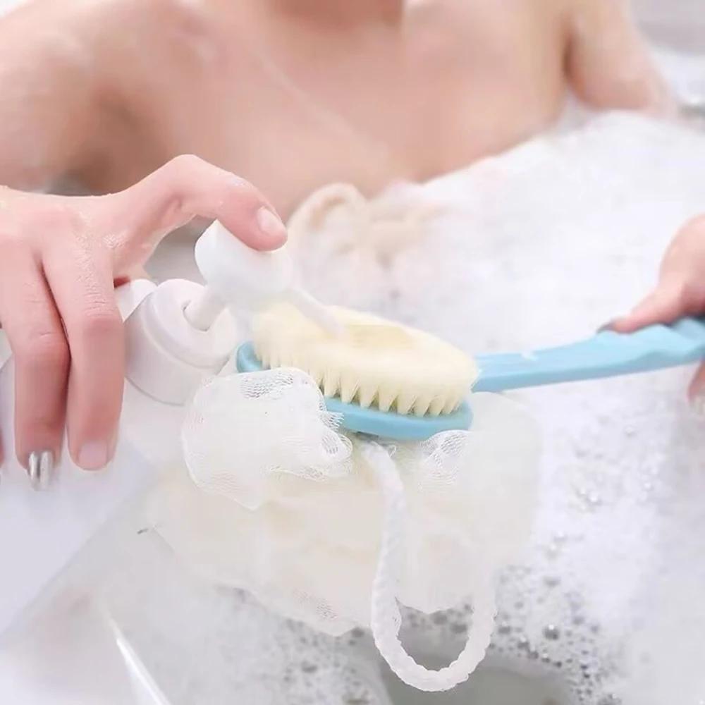 Dual-headed bath brush with soft loofah for back scrubbing, oil-free and battery-free.