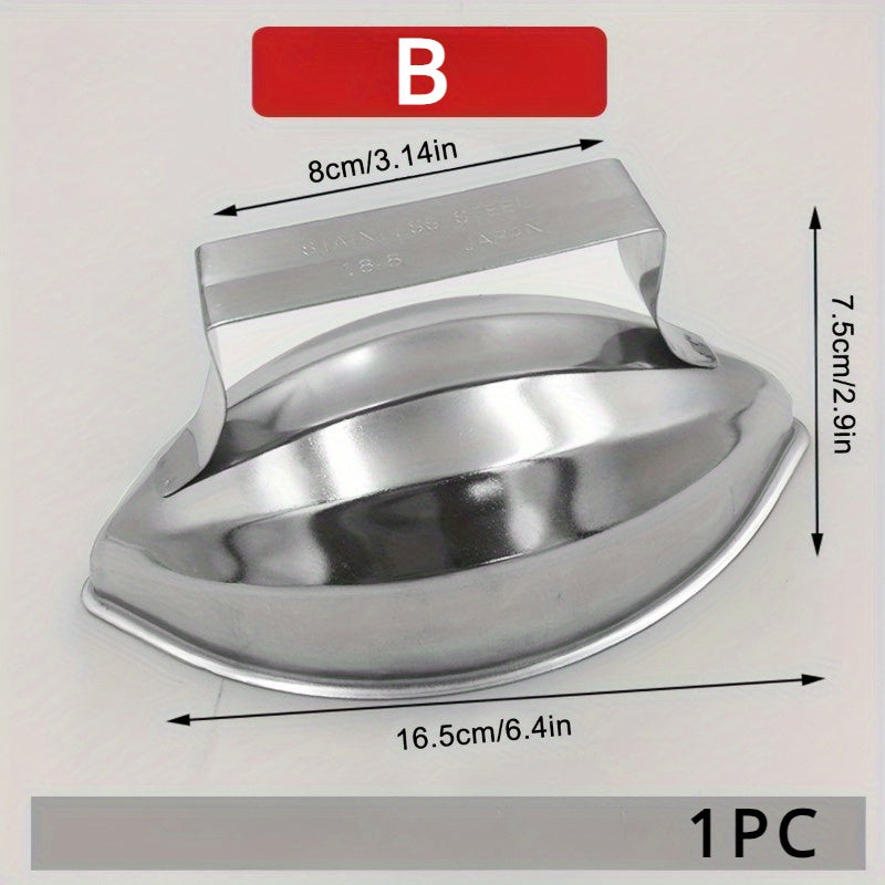 This durable and corrosion-resistant cookware is a stainless steel rice mold with a handle, perfect for making food-grade rice and vegetable rolls. One piece is included in this set.