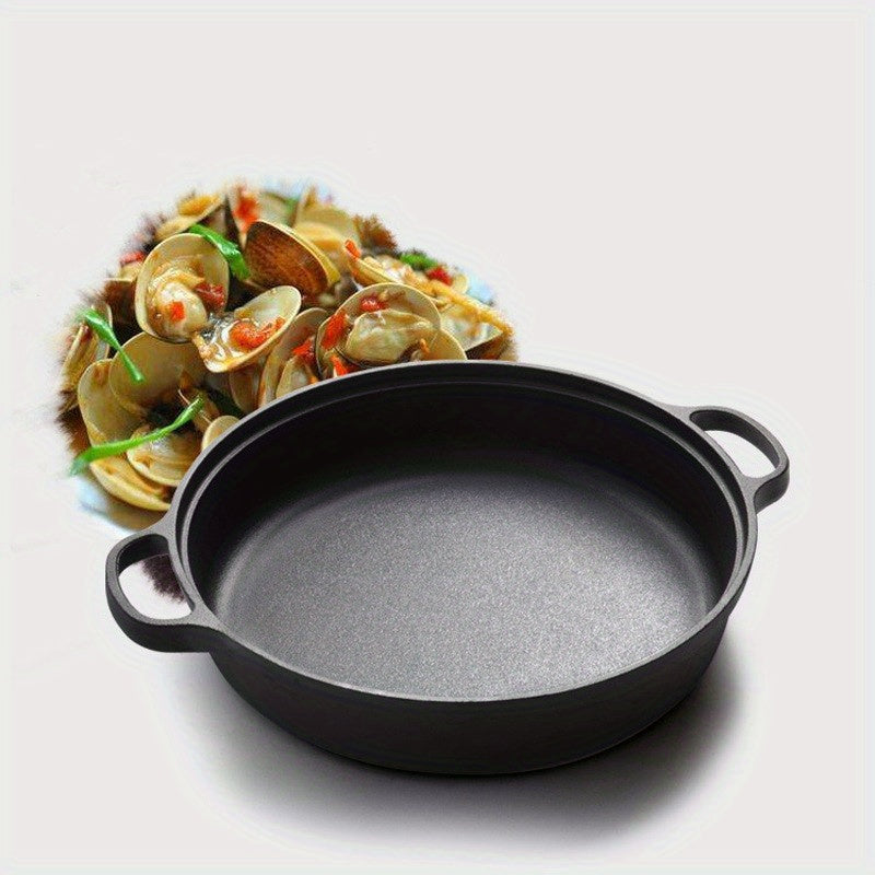 One piece of pig iron frying pan with thickened cast iron construction, suitable for use on induction cookers and special gas stoves in old-fashioned households. This non-stick pan is perfect for all your cooking needs.