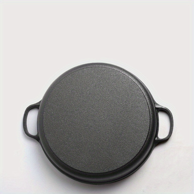 One piece of pig iron frying pan with thickened cast iron construction, suitable for use on induction cookers and special gas stoves in old-fashioned households. This non-stick pan is perfect for all your cooking needs.