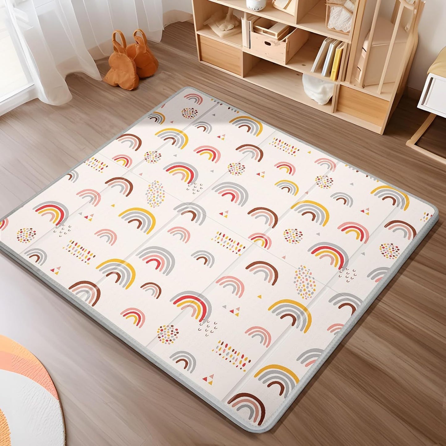 1 piece Play Mat with a thickness of 1.52 cm, made of waterproof foam. This reversible portable floor mat measures 127.0x127.0 cm and features dual patterns of Rainbow & Stars, as well as Circle & Line Design. Made of safe PE material, this mat is an