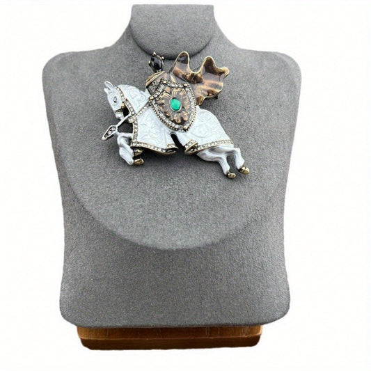 Vintage Style Knight's Horse Brooch Pin, Enamel Animal Badge with Rhinestone Embellishments - Perfect for Parties and Banquets - Unisex, Elegant Novelty Accessory