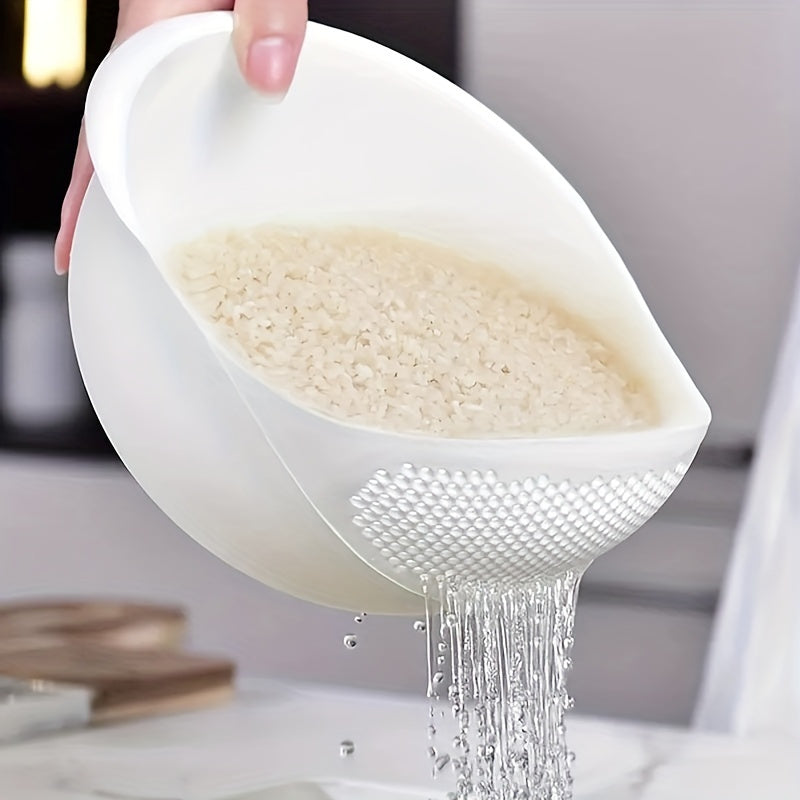 Highly effective rice washing bowl features a strainer made of durable plastic, ensuring food safety in the kitchen. Perfect for washing grains and other small items, this kitchen gadget is a must-have for any home chef.