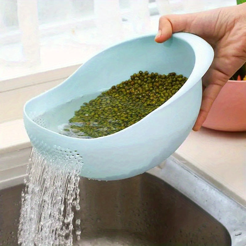 Highly effective rice washing bowl features a strainer made of durable plastic, ensuring food safety in the kitchen. Perfect for washing grains and other small items, this kitchen gadget is a must-have for any home chef.