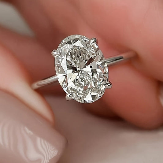 Elegant Oval Moissanite Engagement Ring - Available in 1-3ct, Vintage Boho Style Design, Ideal for Weddings & Graduation Presents, Crafted in 925 Sterling Silver, Featuring Stunning Moissanite Gemstone, Simple Yet Stylish Design, Perfect Gift for