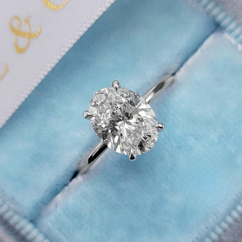 Elegant Oval Moissanite Engagement Ring - Available in 1-3ct, Vintage Boho Style Design, Ideal for Weddings & Graduation Presents, Crafted in 925 Sterling Silver, Featuring Stunning Moissanite Gemstone, Simple Yet Stylish Design, Perfect Gift for