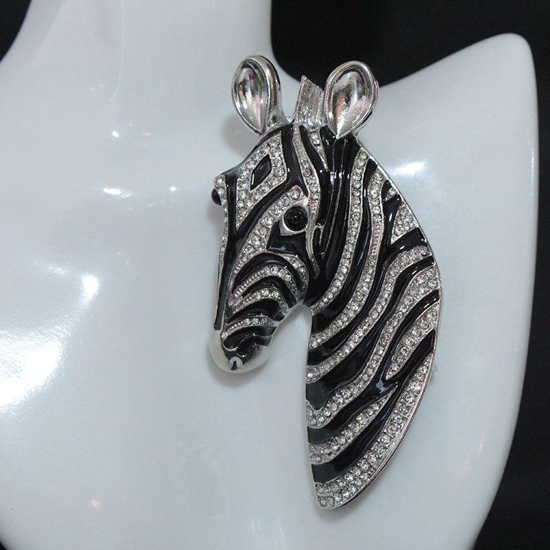 Chic Zebra Stripe Brooch - Stylish Rhinestone Animal Lapel Pin for Women, Statement Fashion Accessory