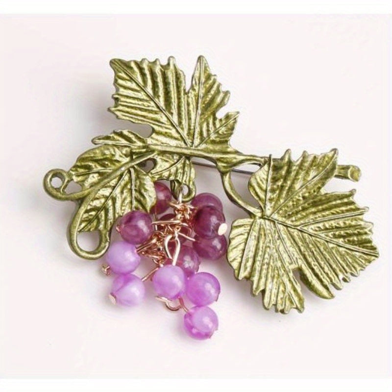 Stylish Rhinestone Grape Cluster Brooch Pin - Unique Fruit-Inspired Fashion Accessory for Everyone