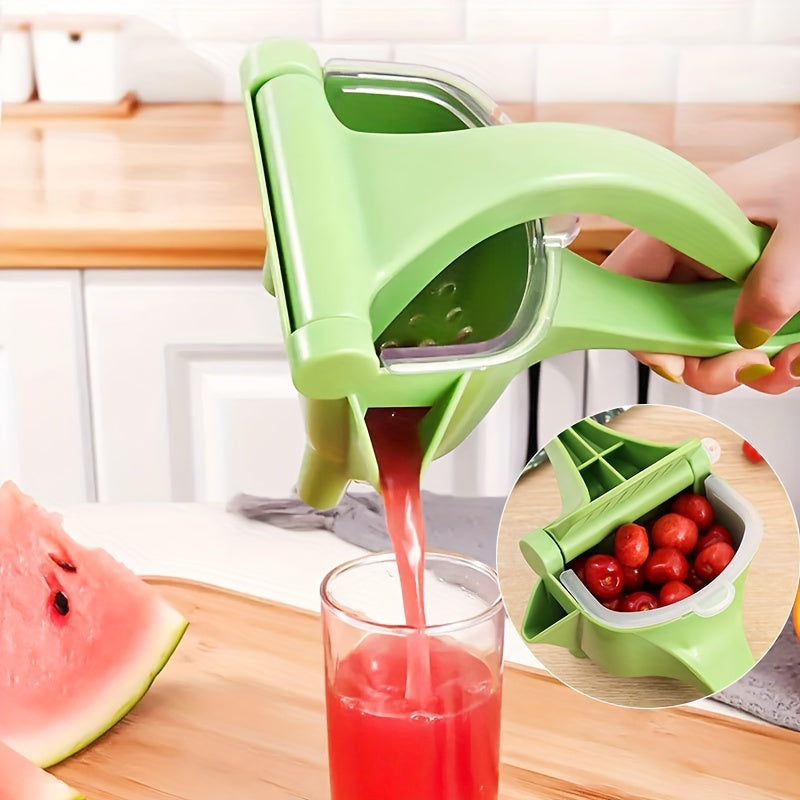 Manual Juicer with Multiple Functions for 1 Piece, Handheld Lemon Citrus Squeezer made of Plastic, Portable Non-Electric Press for Fresh Fruit Juice