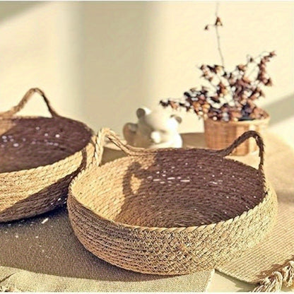 Woven cat basket with bamboo mat, 42.93 cm, includes pillow, ideal for pets.