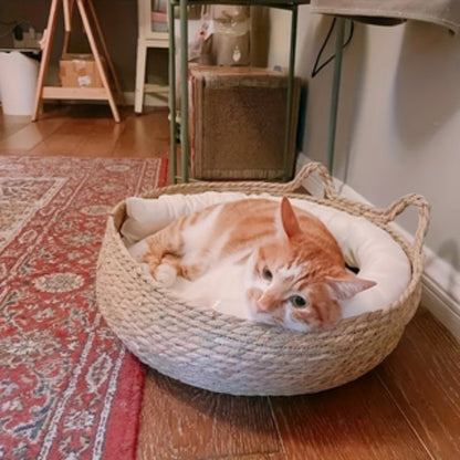 Woven cat basket with bamboo mat, 42.93 cm, includes pillow, ideal for pets.