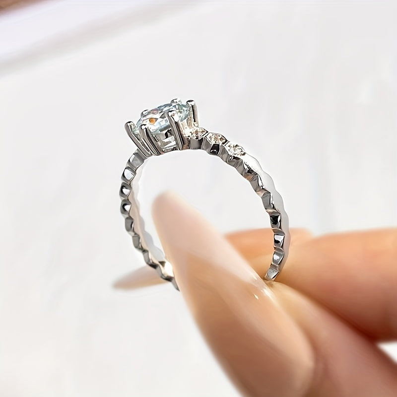 Stylish Honeycomb Ring featuring a 2 Carat Moissanite stone, crafted with 925 Sterling Silver and a Six-Prong Setting. Ideal for everyday wear, anniversaries, birthdays, or as a Valentine's Day gift. This jewelry piece exudes a timeless fashion statement