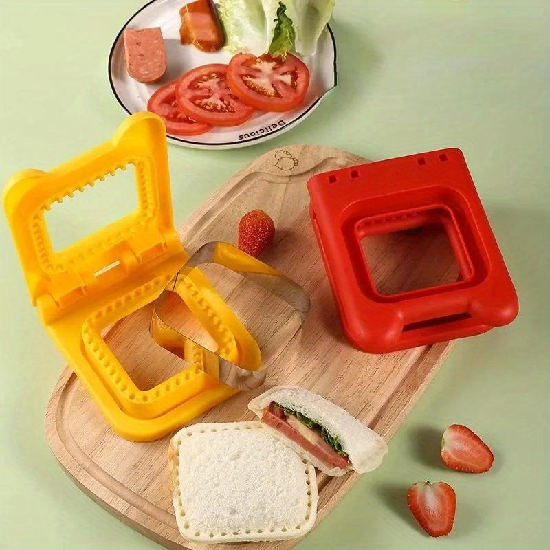 Square sandwich maker made of stainless steel, ideal for cutting breakfast bread. This hand wash safe food contact sandwich press mold can be used as a DIY kitchen gadget for creating sandwich cookies and desserts.