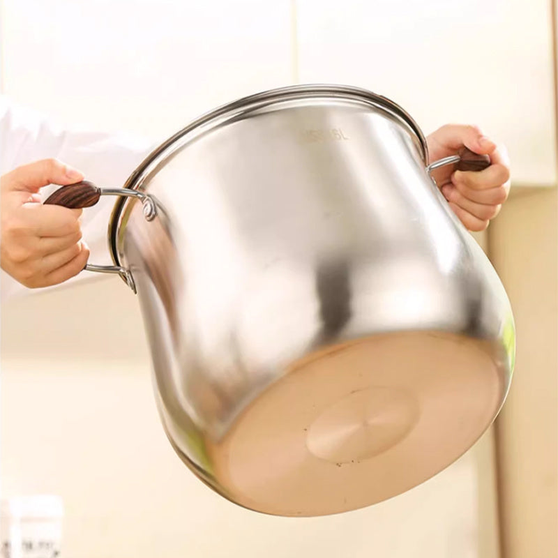 One-piece, versatile Stainless Steel Soup Pot with Lid is highly resistant to high temperatures, featuring a thickened bottom for long-lasting durability. Perfect for preparing soups and stews, this essential kitchenware is a must-have for home cooking