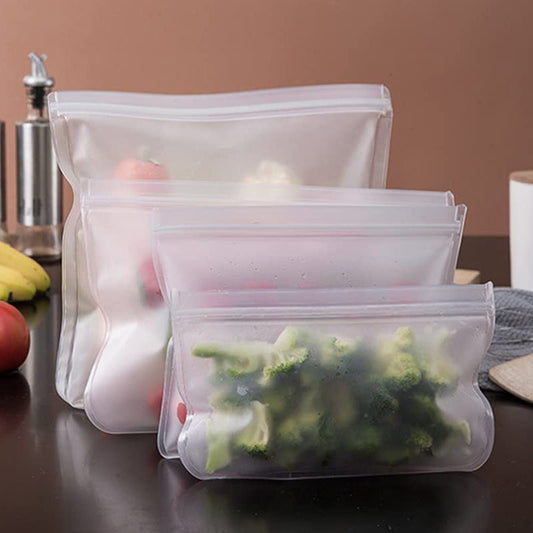 Leakproof and stand-up containers for freshness and convenience in the kitchen and dining, this set of 5 reusable silicone food storage bags is perfect for storing your favorite dishes.