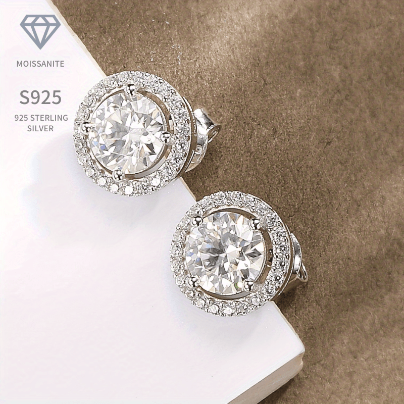 1 Pair of Moissanite Stud Earrings 0.5CT set in 925 Sterling Silver with 18K Golden Plating. Features a Cute and Simple Style with Synthetic December Birthstones, Perfect for Daily Wear and as a Valentine's Day Gift.