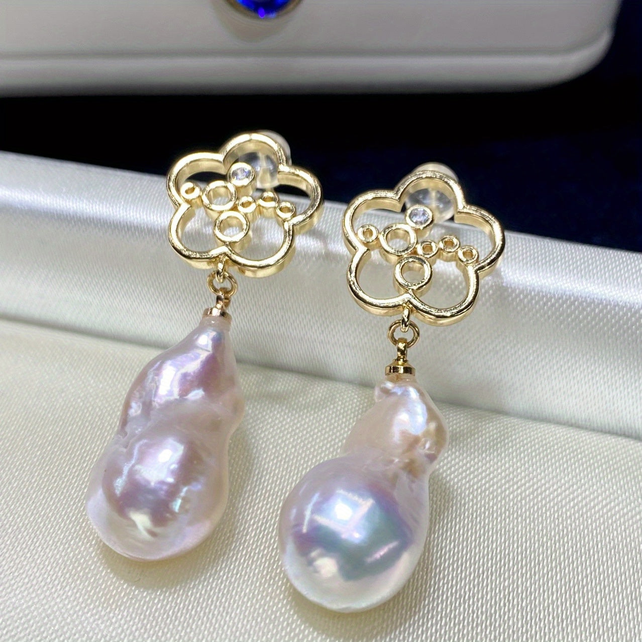 Handmade Baroque Freshwater Pearl Dangle Earrings - Exquisite Design, Ideal for Valentine's Day and Special Celebrations, Unique Shape, Pearls with Natural Beauty, Perfect for Afternoon Tea or Gifting, Embracing Growth Imperfections