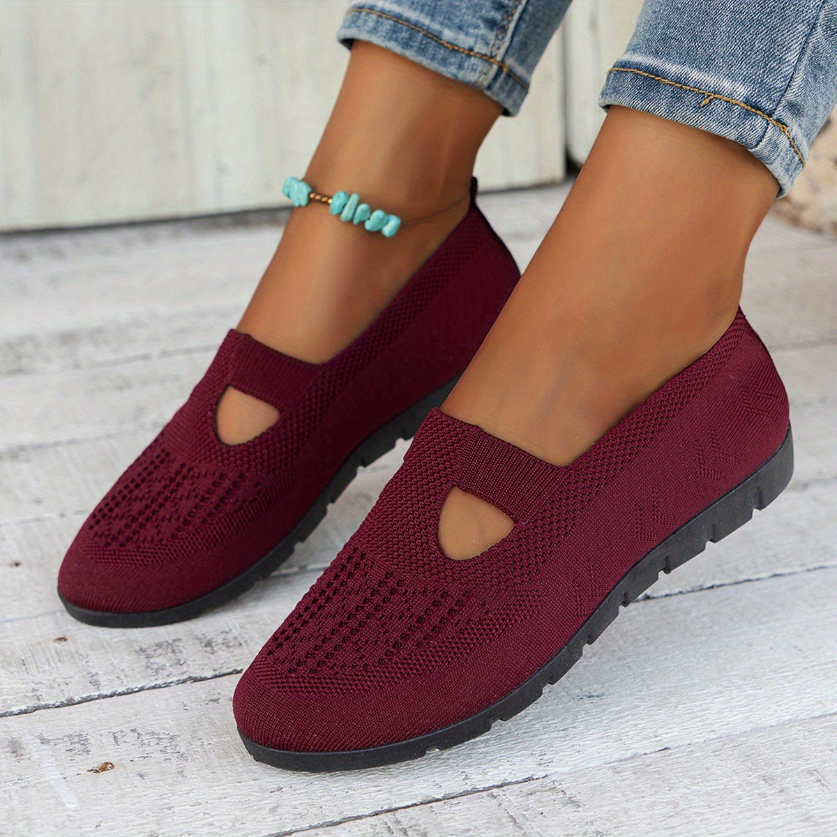 Breathable Slip-On Flats for Women with Rubber Sole, Solid Color Casual Footwear, Easy Wear Slipons, Durable Comfortable Shoes.