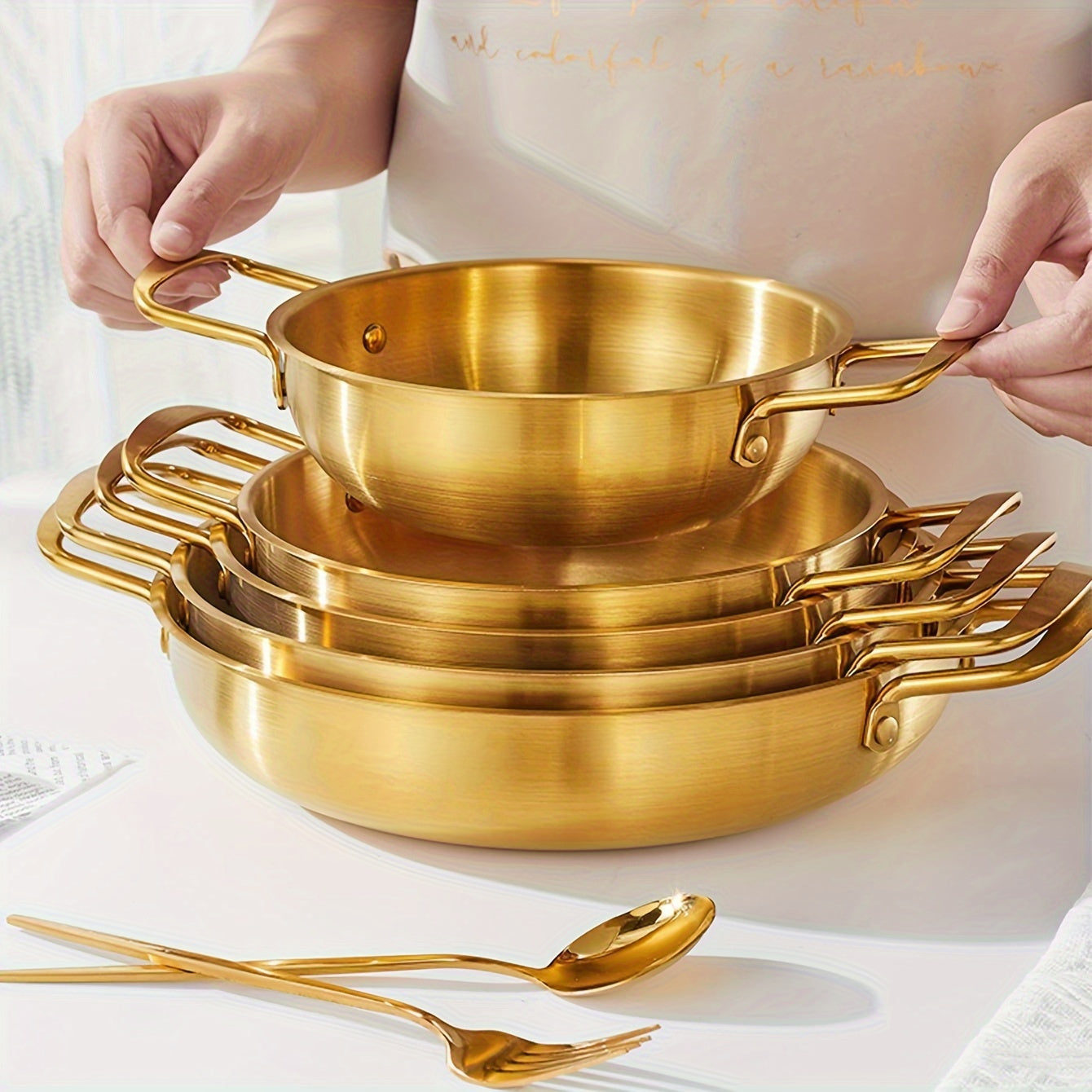 Premium Golden Stainless Steel Ramen Pot - Quick Arrival, Perfect for Soup & Seafood - Reliable Cookware for Home and Restaurant