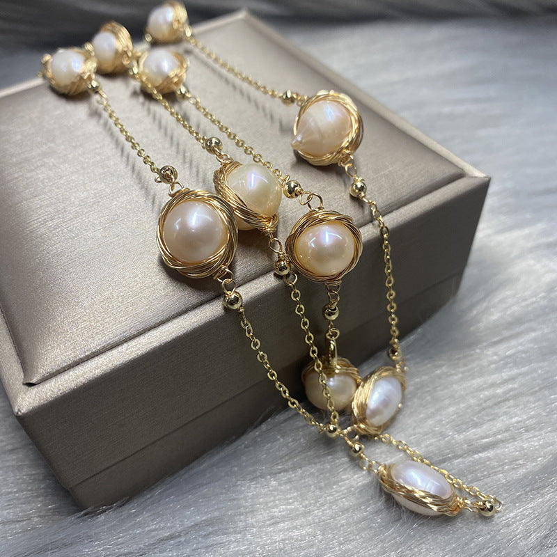 Vintage-inspired Freshwater Pearl Necklace - Elegant addition to any outfit, suitable for both casual wear and special occasions. Comes with a complimentary gift box. Choose from three stunning styles: Sleeping Beauty, Starry Sky, or Knitted Sweater.