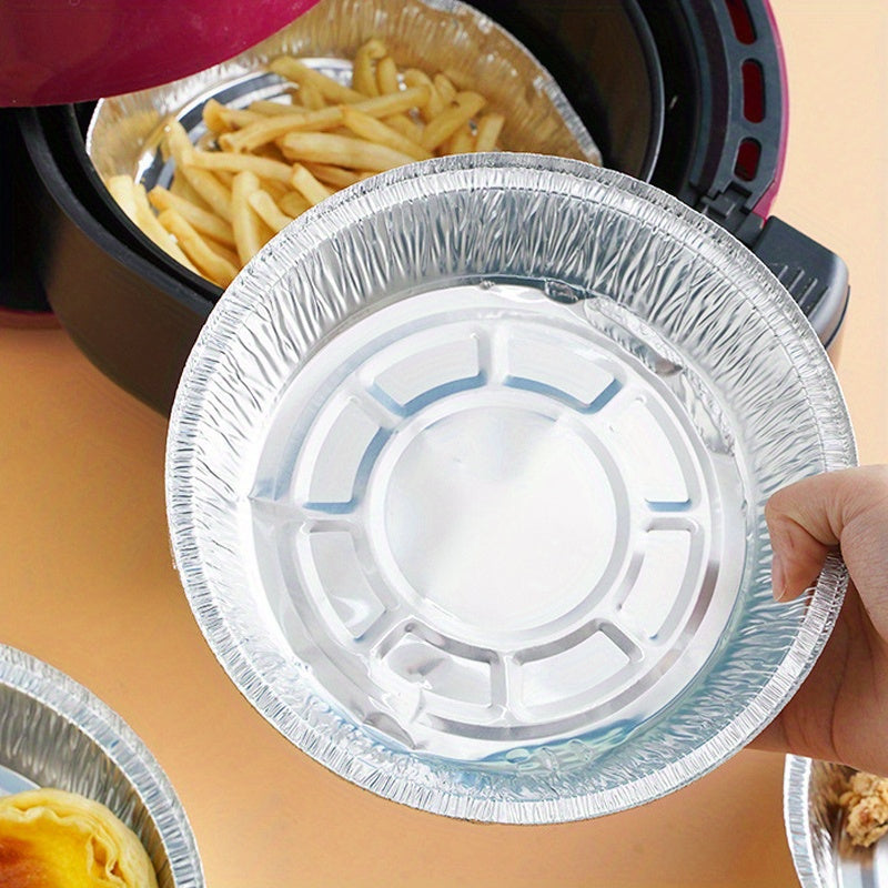 Set of 20 round aluminum foil tin boxes, each with a non-stick liner. Perfect for BBQ trays, steaming baskets, cakes, pastries, and other baked goods.