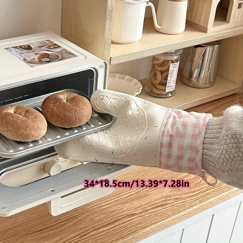 1 Piece of Adorable Silicone Kitchen Oven Mitts - Resistant to Heat, Extra Thick Insulation for Cooking & Baking, Non-Slip Surface, Long-lasting Polyester Material, Easy to Hand Wash - Ideal for Microwave Cooking