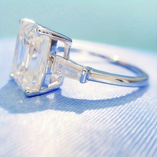 Stunning 925 Sterling Silver Emerald Cut Moissanite Ring - Ideal for Everyday or Formal Events, Comes with a Gift Box