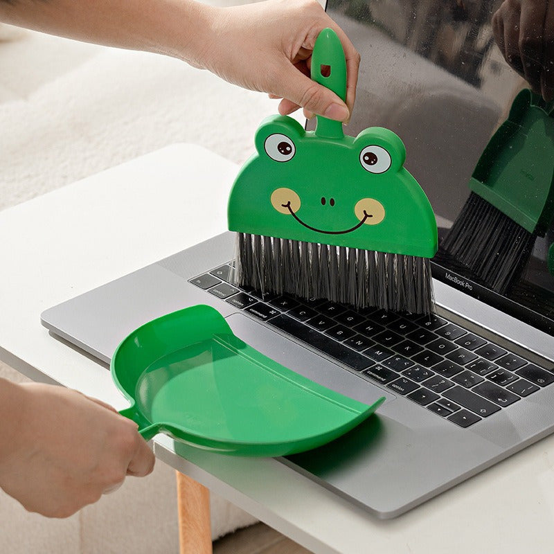 Household desktop cleaning set includes a small mop, dustpan, desk sweeping broom, garbage shovel, and pet mini broom.