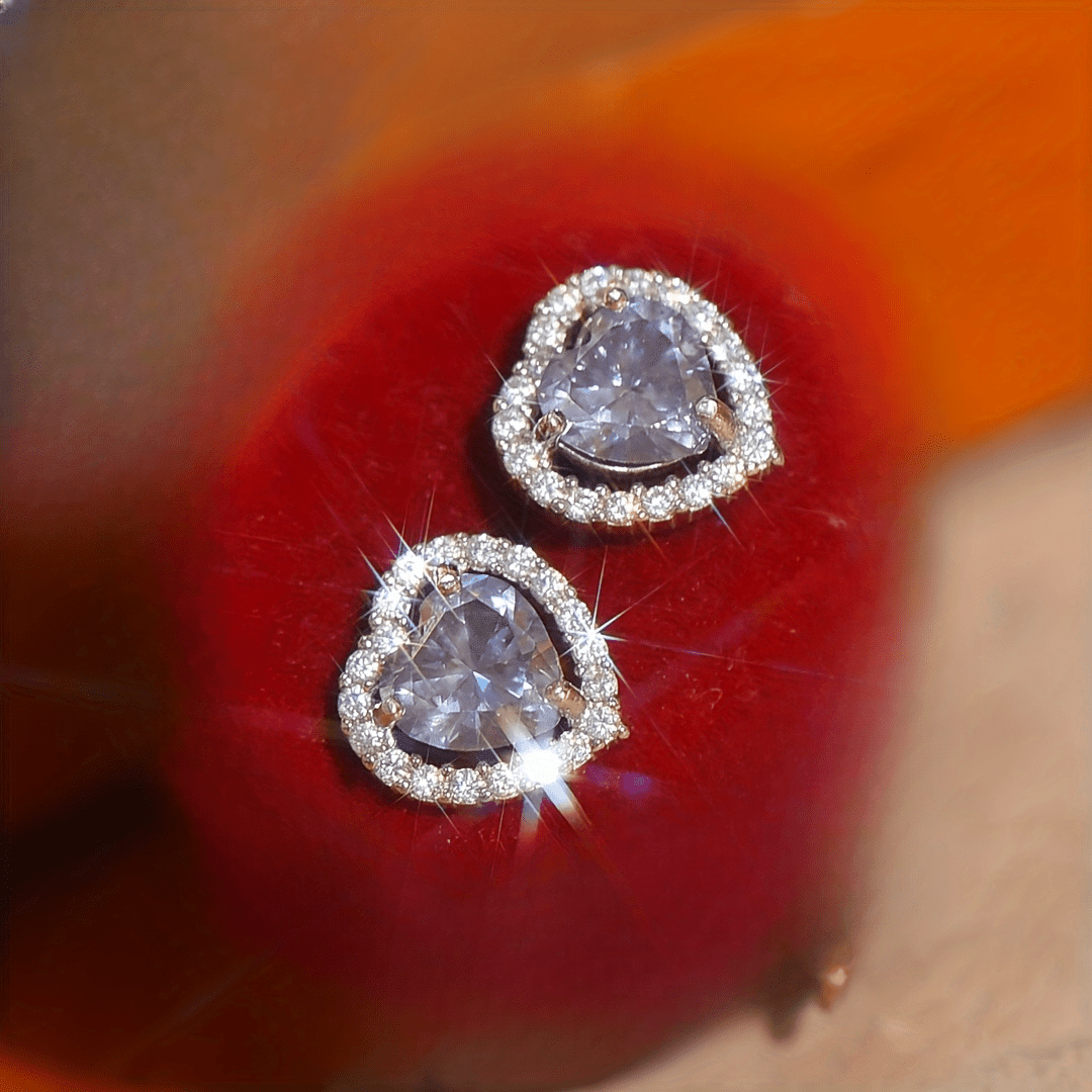 2CT Heart-Shaped Purple Moissanite Stud Earrings - Crafted with 925 Sterling Silver and 18K Golden Plating for a Touch of Simple Luxury. Featuring December Birthstone, perfect for Daily Wear or Special Occasions. Hypoallergenic Ear Needle for Comfort.