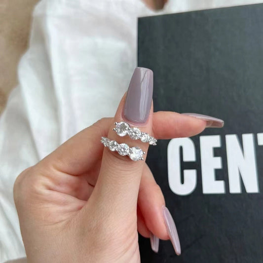 Newly designed with a classic and elegant touch, this open ring features a 3.36 carat Morganite set in 925 Sterling Silver. Suitable for daily wear, this versatile piece is one size fits all and weighs approximately 5g. This ring comes in a gift box