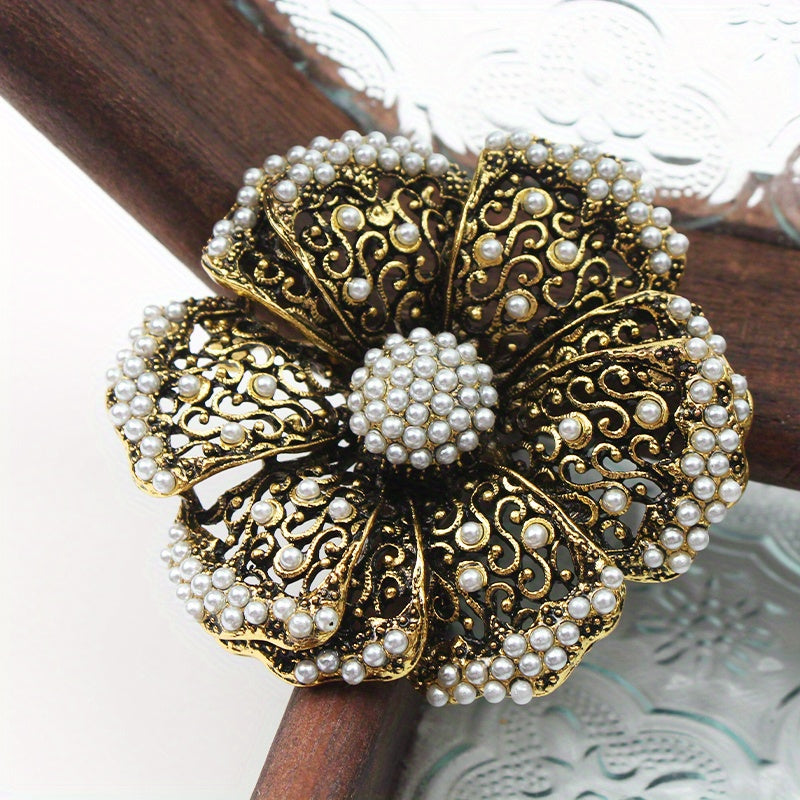 Retro-Inspired Rhinestone Flower Brooch with Pearl Embellishments, Intricate Filigree Cut-Out Design, Unique Coat Pin Accessory for a Touch of Elegance.