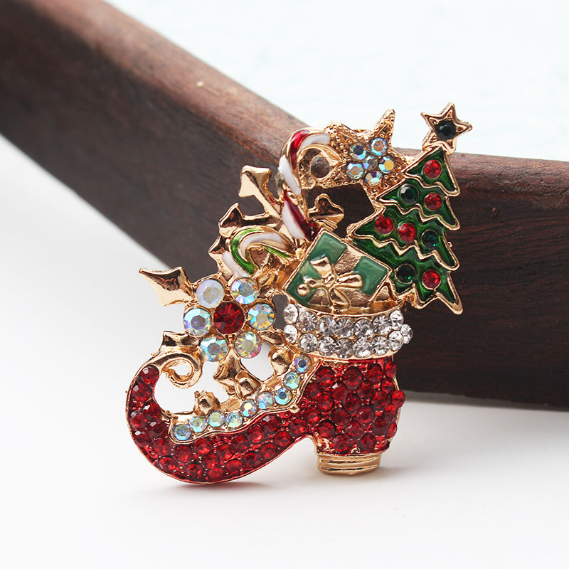 Unique and elegant gift idea: Unconventional brooch with diamond accents in a vintage style