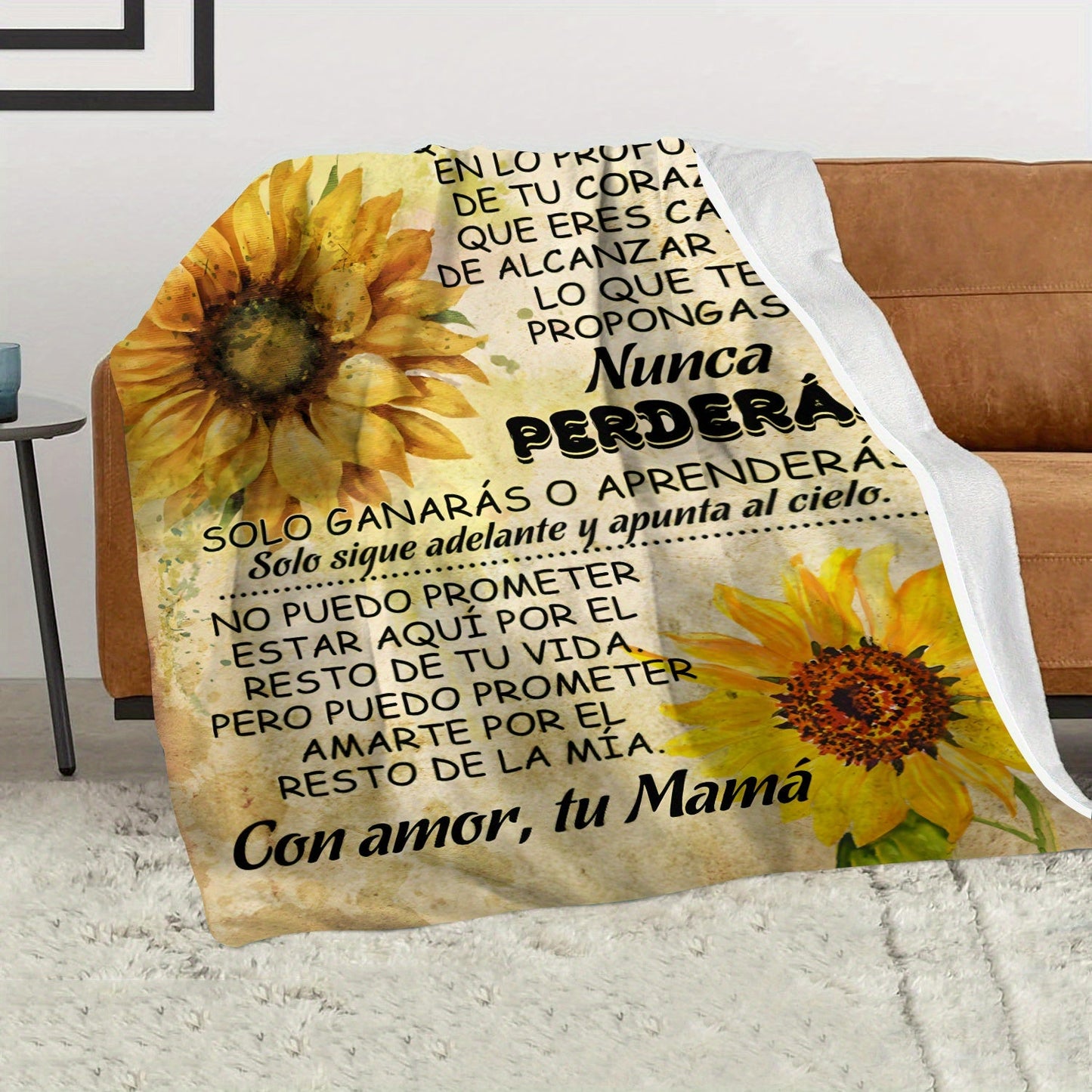 Soft printed fleece throw featuring an inspirational message from a Spanish mom to her daughter, perfect for all seasons. This digital print polyester knitted lodge style blanket makes a thoughtful occasion-themed gift.