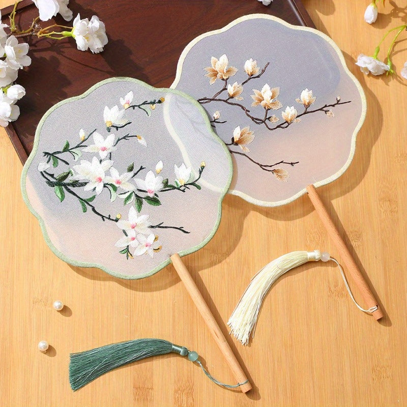 1 Piece Gift Set of Handmade Silk Paddle Fans with Double-Sided Embroidery, featuring Traditional Suzhou Craft. Perfect as an Elegant Cheongsam Accessory, suitable for Weddings and Daily Use.