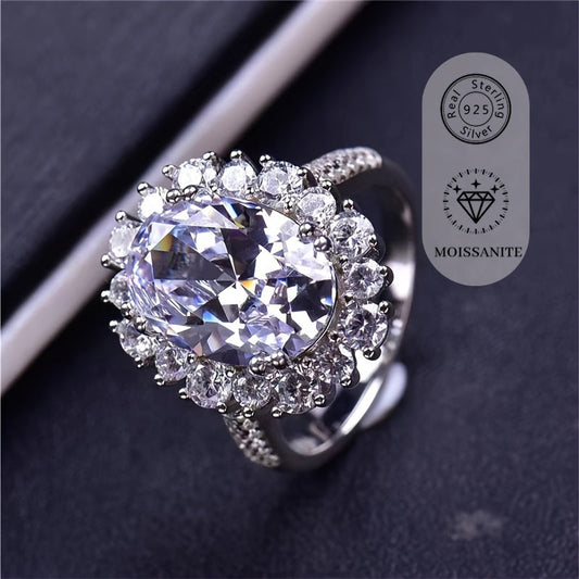 Beautiful 8 Carat Flower Design Moissanite Ring in 925 Silver - Ideal for Men and Women, Perfect for Engagement, Wedding, Anniversary, and Everyday Wear - Features 18K Golden Plating