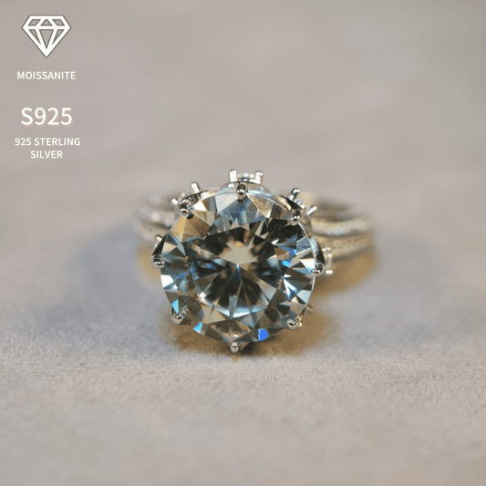 Add a touch of luxury to your collection with this stunning light blue round cut Moissanite ring designed for women. Crafted with S925 sterling silver and 18K golden plating, this ring makes for the perfect holiday gift. Ideal for parties and special