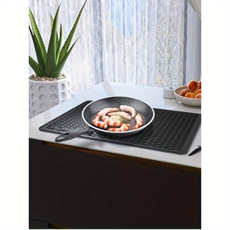 Black Silicone Stove Top Cover Mat - Oversized at 71.12cm x 50.8cm, Heat-Resistant and Non-Slip, Perfect for Electric and Glass Cooktops, Great for RVs and Kitchens