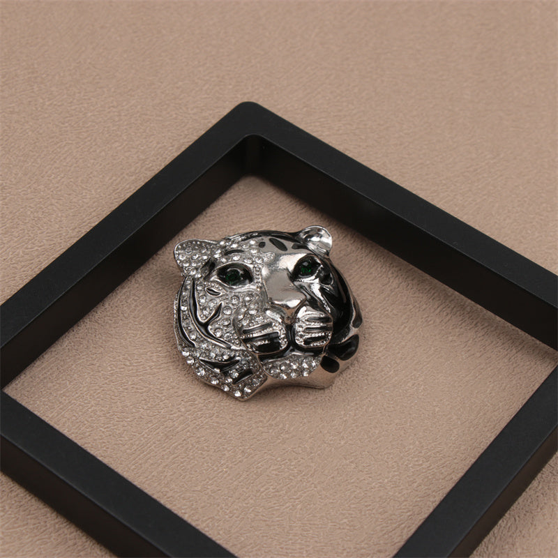 1 Piece Elegant Rhinestone Tiger Head Brooch Pin - Stylish Animal-Shaped Fashion Accessory with Irregular Design, Perfect for Parties, Travel, and Everyday Wear, Adds a Touch of Luxury and Enhances Personal Style