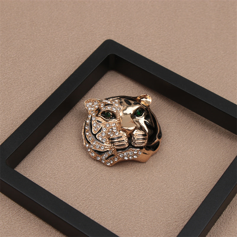 1 Piece Elegant Rhinestone Tiger Head Brooch Pin - Stylish Animal-Shaped Fashion Accessory with Irregular Design, Perfect for Parties, Travel, and Everyday Wear, Adds a Touch of Luxury and Enhances Personal Style