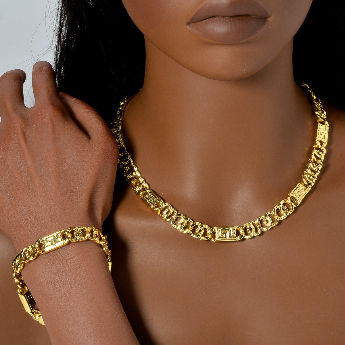 Complete your casual attire with this stylish Hip Hop Fashion Rapper Necklace & Bracelet Set featuring a trendy link chain design. Makes the perfect gift for any fashion-forward individual.