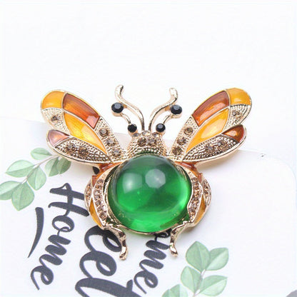 Stylish Rhinestone Bee Brooch Pin - Adorable Enamel Bumblebee Insect Badge featuring Simulated Jelly Belly and Unique Animal Shape, Perfect for Women's Fashion Statement Pieces, Eye-catching Cicada Coat Accessory