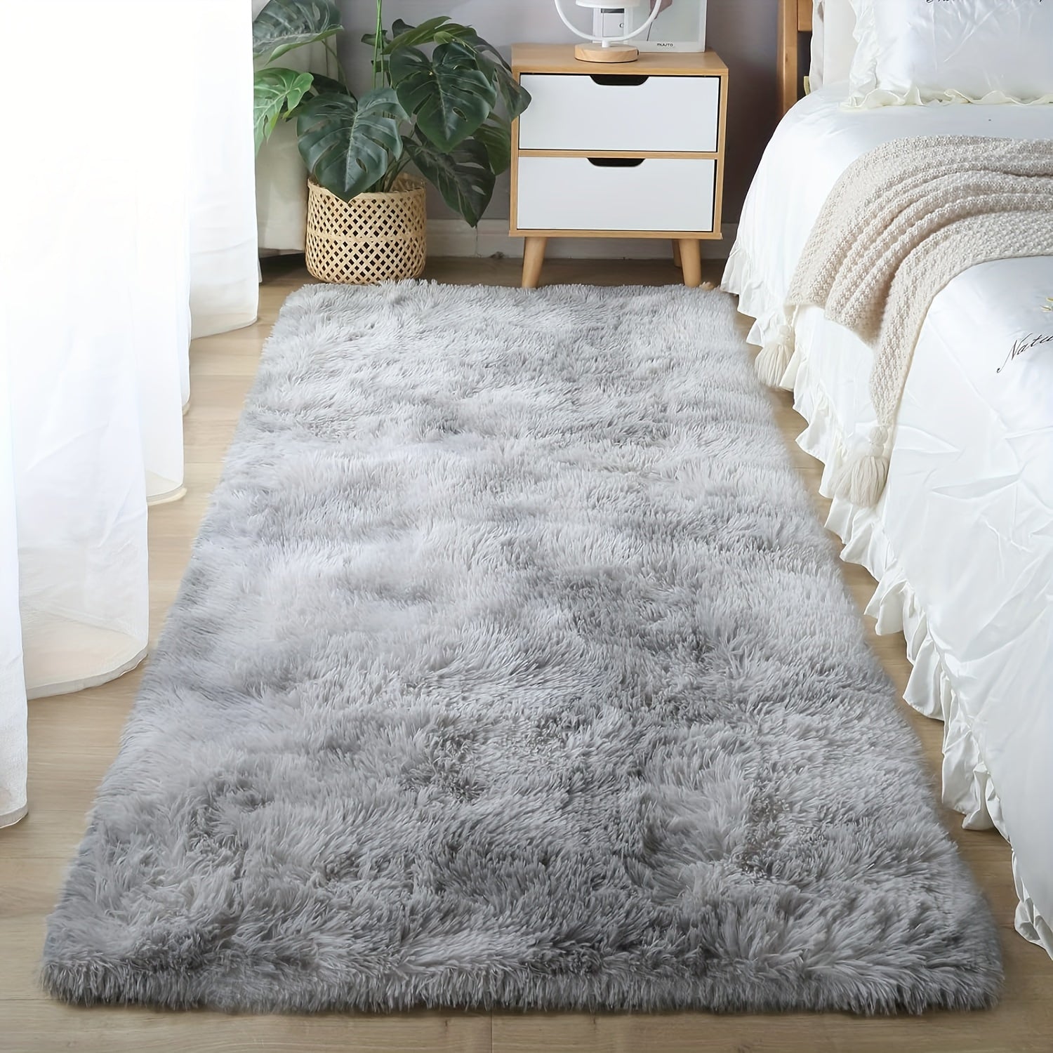 Indulgent SoftTouch Faux Fur Area Rug - Luxuriously Plush, Non-Slip, Strong, and Simple to Wash by Hand - Ideal for Enhancing Bedroom, Living Room, or Home Office Décor