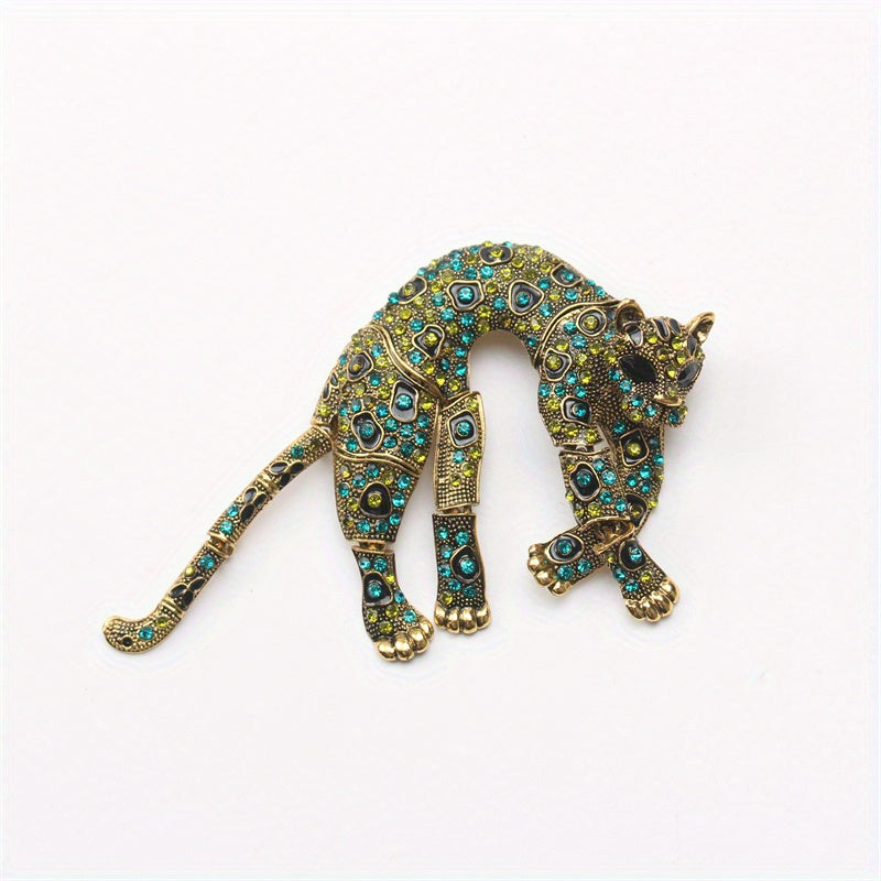 Elegant Vintage Leopard Brooch: Featuring Luxurious Water-Dripped Enamel Design, Ideal for High-End Fashion Accents