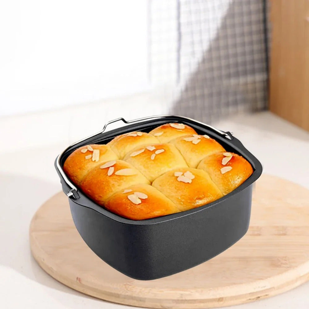 Bake perfect cakes and cook in the oven with the 20.32 cm square cake baking basket designed for air fryers.