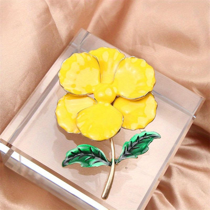 Stylish Enamel Flower Brooch - A Versatile and Delightful Accent for Apparel, Handbags, and Headwear | Ideal for Both Formal Events and Everyday Outfits