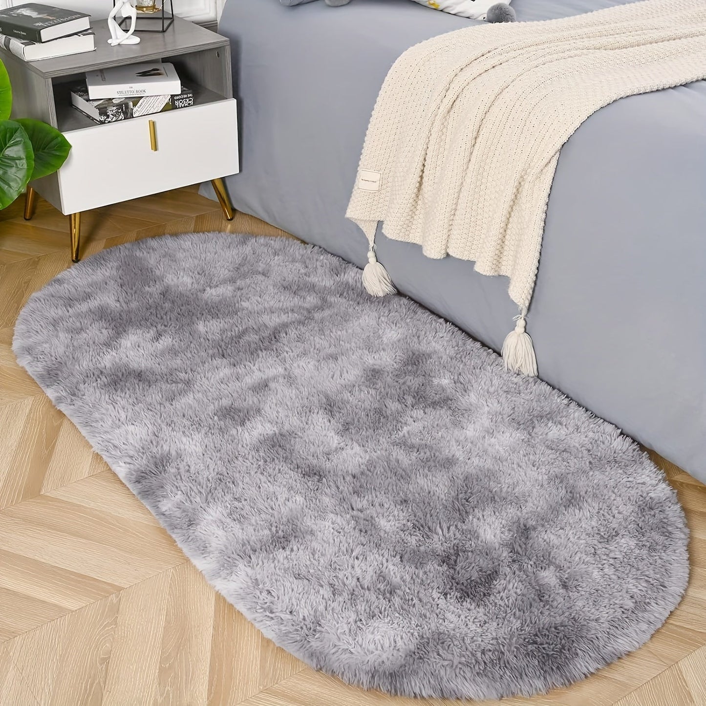 Plush Oval Area Rug in Soft Tie-Dye Gradient, Made with Thick and Skin-Friendly Sponge Fabric, Durable, Easy to Clean, Ideal for Living Room, Bedroom, and Home Decor